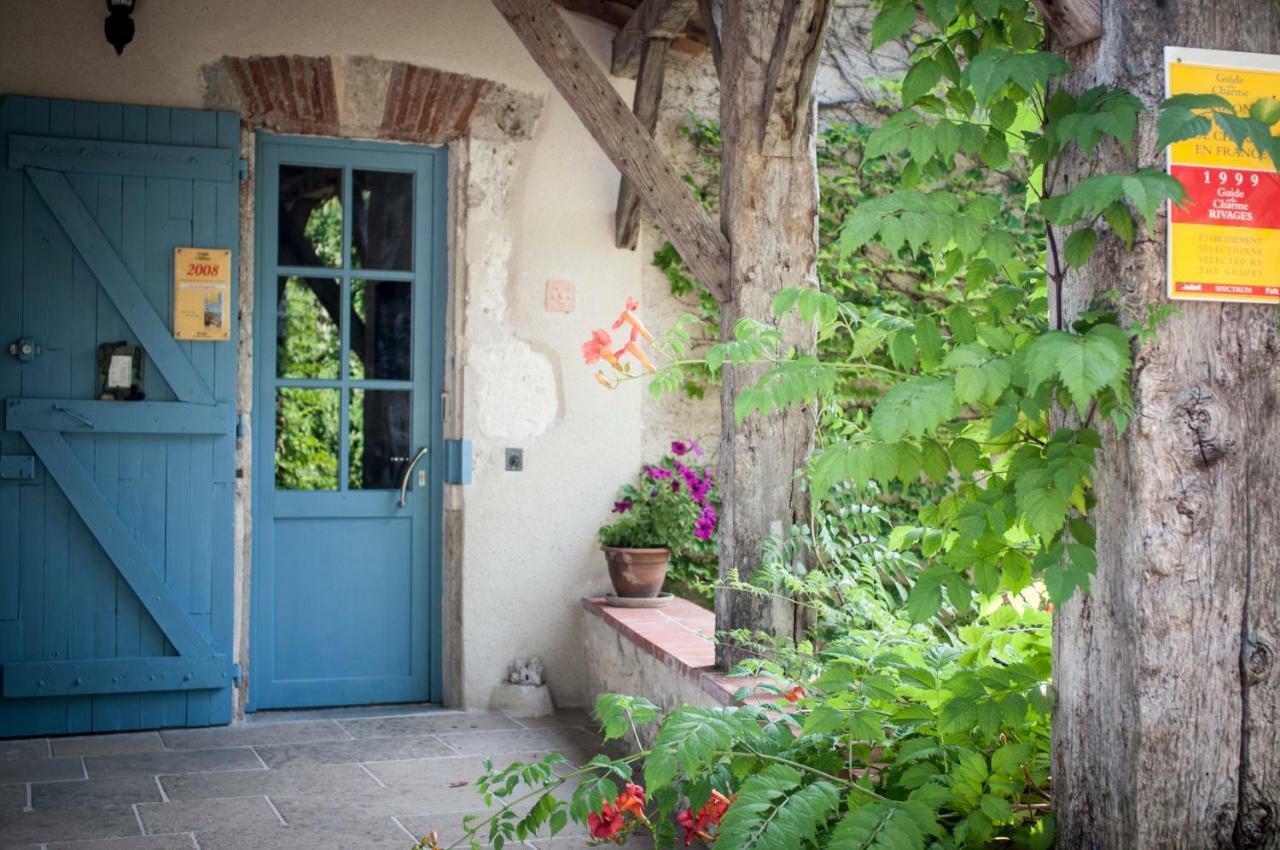 Les Huguets Bed & Breakfast Villeneuve-sur-Lot Exterior photo